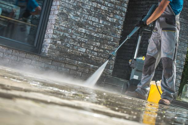 Best Driveway Pressure Washing  in East Aurora, NY